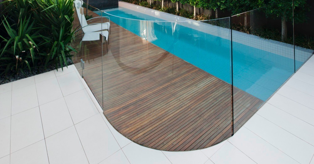 Curved Glass Pool Fence Melbourne
