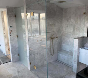 crystal clear corner frameless shower screen - Frameless Impressions