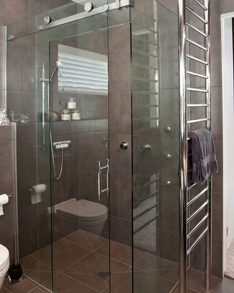 euroglide corner glass shower screen